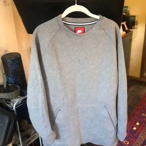 Nike pull over